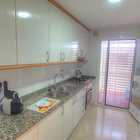 Molins By Hello Homes * סיטגס