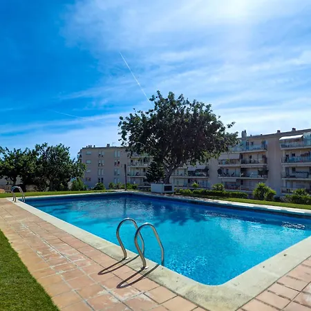Molins By Hello Homes Apartment *